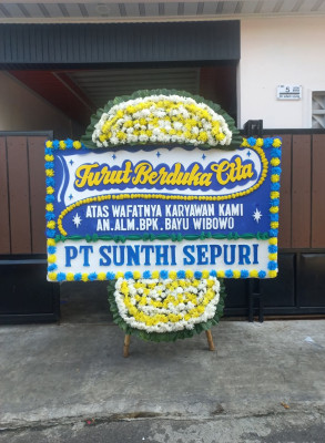 Papan Bunga Duka di Balekambang